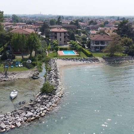 Incantevole Location Fronte Lago Sirmione Eksteriør bilde